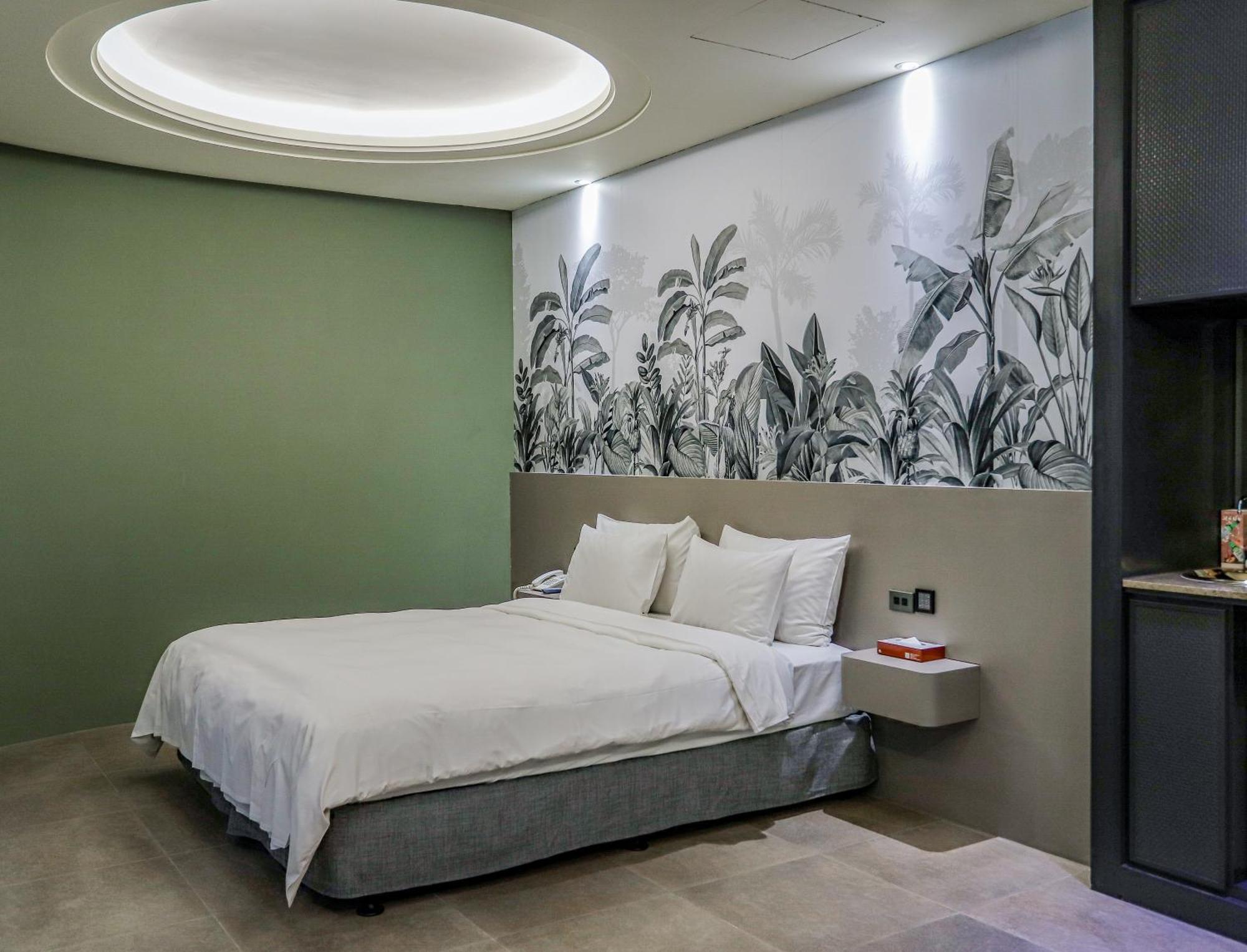 All-Ur Boutique Motel-Ping Tung Branch Pingtung Exterior foto